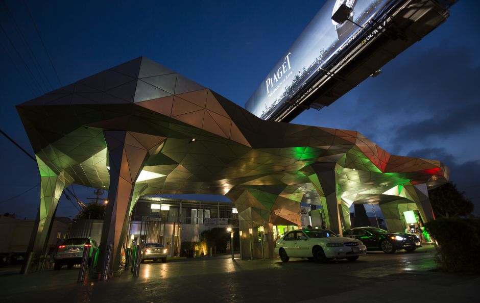Georgia's two petrol stations named among World’s Best 10 geotv.ge